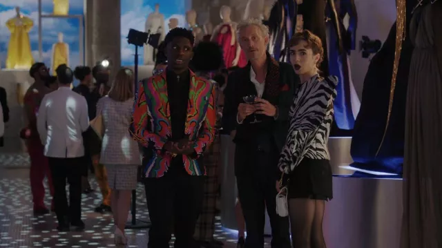 Miu Miu Low-Rise Raw-Hemmed Cotton Shorts worn by Emily Cooper (Lily Collins) as seen in Emily in Paris (S03E02)