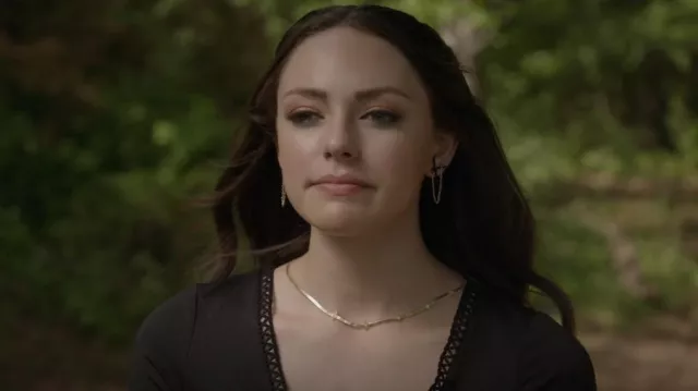 Alv Jewels Starburst Snake Necklace worn by Hope Mikaelson (Danielle Rose Russell) as seen in Legacies (S04E20)
