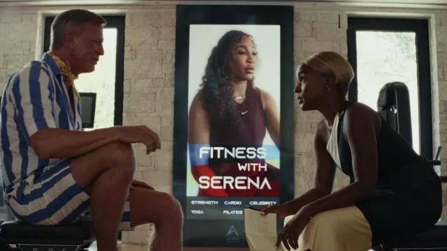 Fitness con la aplicación Serena como se ve en Glass Onion: A Knives Out Mystery