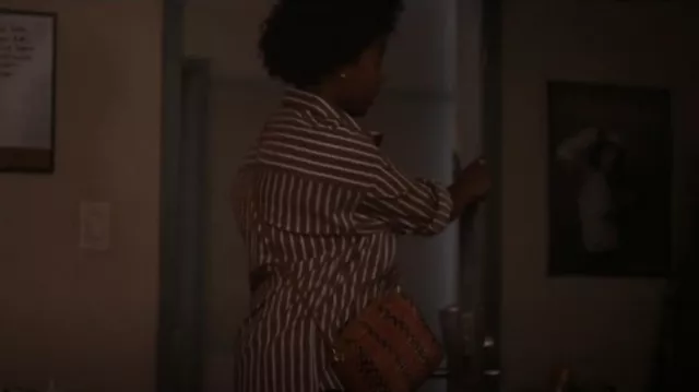 Clare V Marisol Woven Crossbody Bag worn by Angelica 'Angie' Porter-Kennard (Jordan Hull) as seen in The L Word: Generation Q (S03E07)