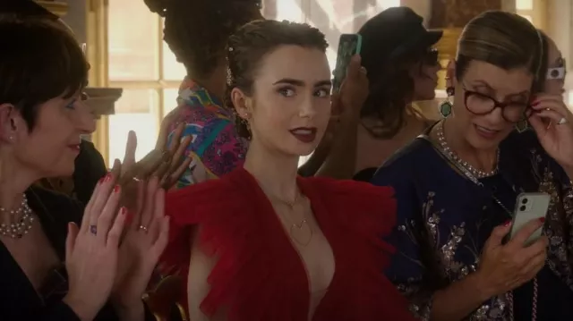 Vanrycke Al­pha­bet Neck­lace E worn by Emily Cooper (Lily Collins) as seen in Emily in Paris (S02E10)