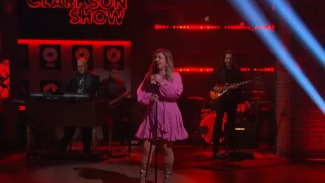 Rhode Ella Dress worn by Kelly Clarkson as seen in The Kelly Clarkson Show on January 10, 2023