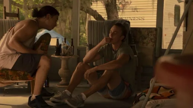 Nike Air Presto Shoes Light Smoke Grey worn by Rafe Cameron (Drew Starkey) as seen in Outer Banks (S01E10)
