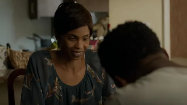 Dr2 Long Sleeve Top worn by Lula (Keisha Tillis) as seen in The Game (S02E06)