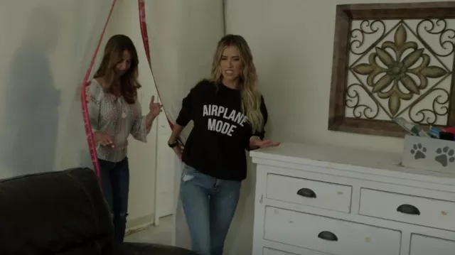 Hudson Jeans Barbara High Waist Super Skinny Ankle worn by Christina El Moussa as seen in Christina on the Coast (S05E01)