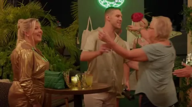 Zara Quilted Shoulder Bag With Chain worn by Chloe Trautman as seen in Siesta Key (S05E11)