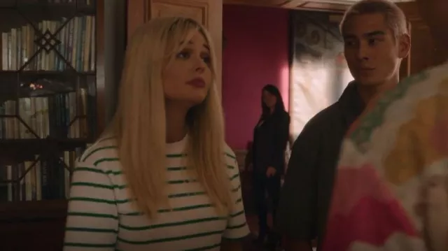Victoria Beckham T-shirt en coton tricoté rayé porté par Audrey Hope (Emily Alyn Lind) vu dans Gossip Girl (S02E09)