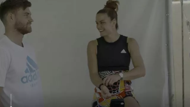 Vestido de tenis Adidas Primeknit Premium usado Maria Sakkari como se ve en Break Point (S01E03) | Spotern