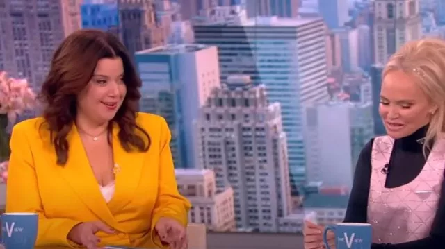 Lafayette 148 New York Peak-Lapel Double-Breasted Blazer worn by Ana Navarro as seen in The View on January 19, 2023