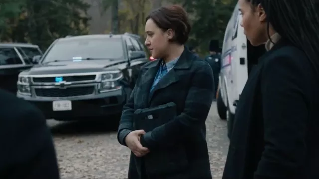 Theory Overlay Coat worn by Special Agent Hana Gibson (Keisha Castle-Hughes) as seen in FBI: Most Wanted (S04E10)