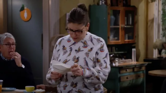 Boden Blouson Sleeve Fluffy Sweater In Ivory Tropic Bird worn by Kat (Mayim Bialik) as seen in Call Me Kat (S03E12)