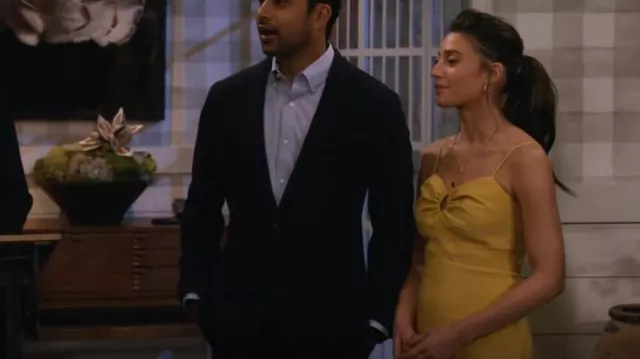 Zara Mi­di Dress with Gath­ered De­tail worn by Hannah (Ashley Reyes) as seen in How I Met Your Father (S01E06)