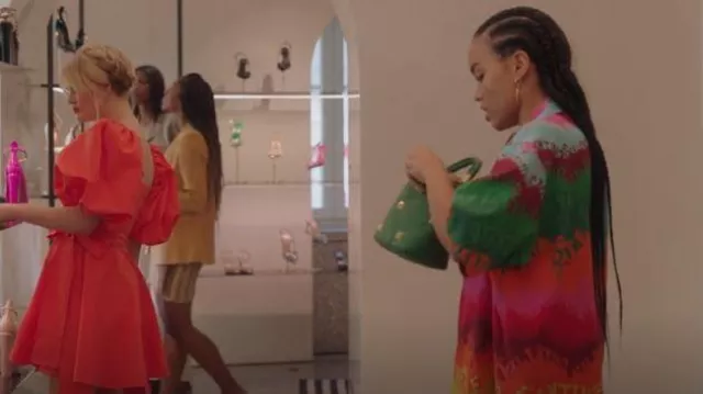 Chemise en coton imprimé soie multicolore Valentino portée par Zoya Lott (Whitney Peak) vue dans Gossip Girl (S02E10)