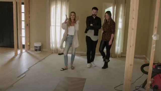 Mother The Su­per Stun­ner An­kle worn by Christina El Moussa as seen in Christina in the Country (S01E03)