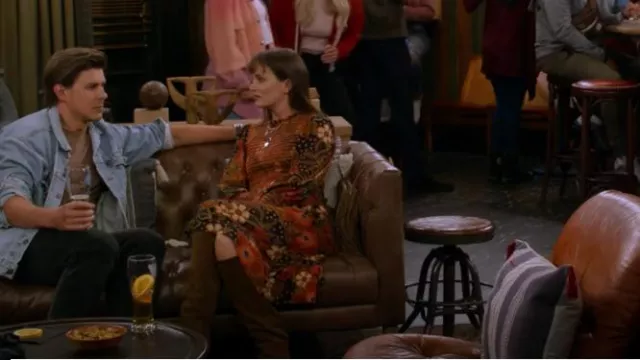 Robe à manches longues Farm Rio Flowered Leopards portée par Meredith (Leighton Meester) comme on le voit dans How I Met Your Father (S02E02)