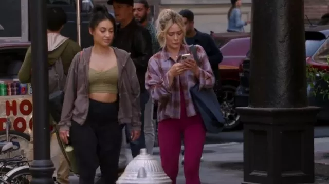 Forever 21 High-Low Plaid Shirt worn by Sophie (Hilary Duff) as seen in How I Met Your Father (S02E02)