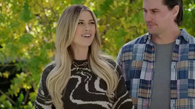 ASTR the Label Saira Sweater worn by Christina El Moussa as seen in Christina in the Country (S01E04)