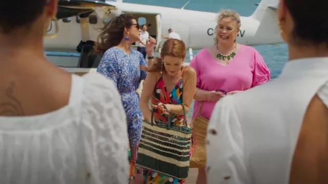 Zara Braided Tote Bag worn by Dolly (Teri Hatcher) as seen in Fantasy Island (S01E06)