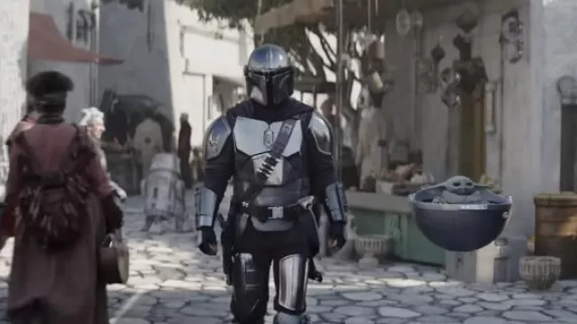 Silver complete armor worn by The Mandalorian (Pedro Pascal) as seen in The Mandalorian (Season 3)