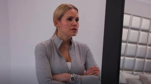 Beyond Yoga On The Go Mock-Neck Jacket worn by Jackie Goldschneider as seen in The Real Housewives of New Jersey (S12E10)