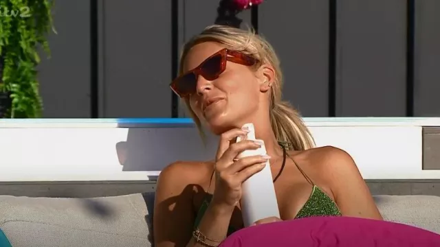 Banbe The Gise­le- Maple Tort-Brow worn by Claudia Fogarty as seen in Love Island (S09E31)