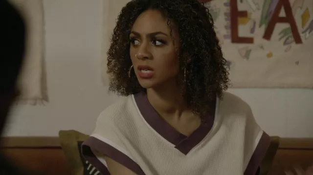 Asos Oversized Knitted Vest worn by Patience (Chelsea Tavares) as seen in All American (S04E12)