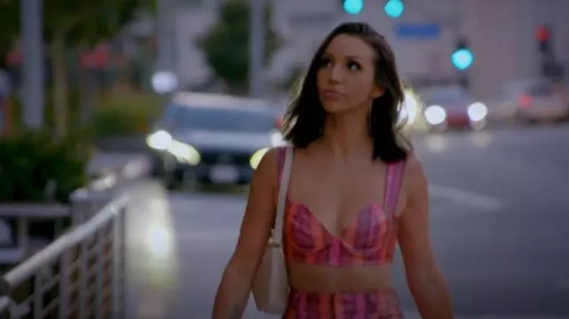 Oh Polly Pantalon rose et orange porté par Scheana Shay comme on le voit dans Vanderpump Rules (S10E01)