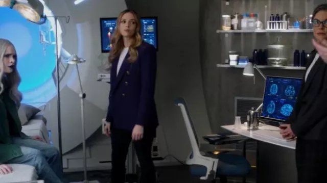 Zara Tailored Blazer with Buttons worn by Caitlin Snow (Danielle Panabaker) as seen in The Flash (S08E10)