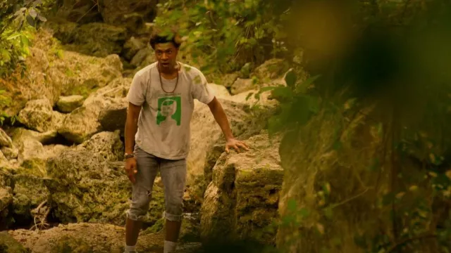 The Art of Scribble Misunderstand Tee worn by Pope Heyward (Jonathan Daviss) as seen in Outer Banks (S03E01)