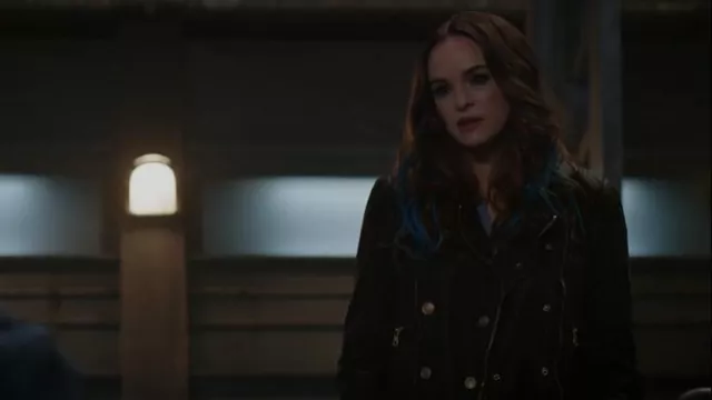 Danier Jil Jacket worn by Caitlin Snow (Danielle Panabaker) as seen in The Flash (S09E02)