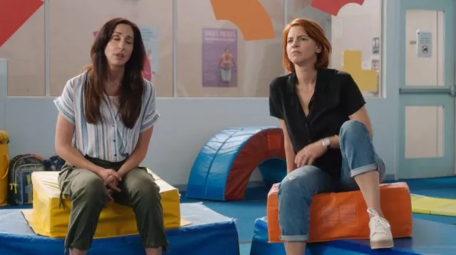 Dolce Vita Toyah Leather Platform Sneakers portés par Anne Carlson (Danielle Kind) comme on le voit dans Workin' Moms(S07E05)
