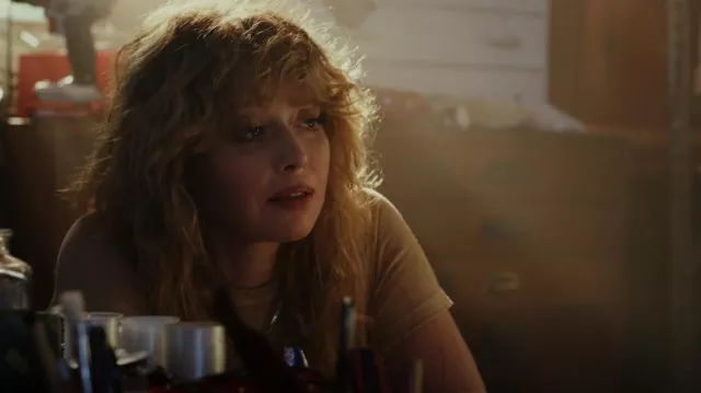 James Perse Vintage Little Boy Tee worn by Charlie Cale (Natasha Lyonne) as seen in Poker Face (S01E08)