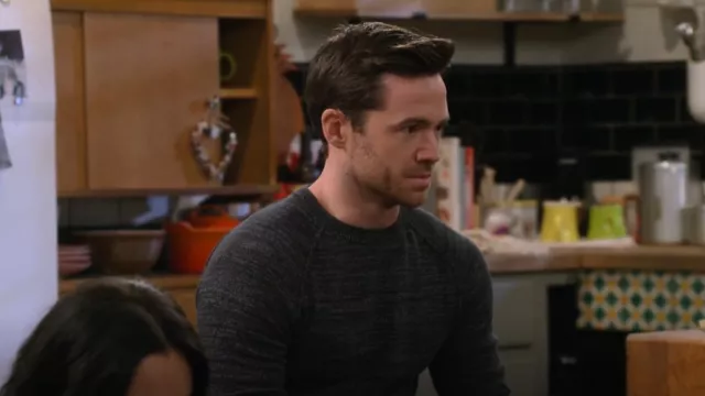 Club Monaco Summer Marl Crewneck Sweater worn by Charlie (Tom Ainsley) as seen in How I Met Your Father (S02E06)