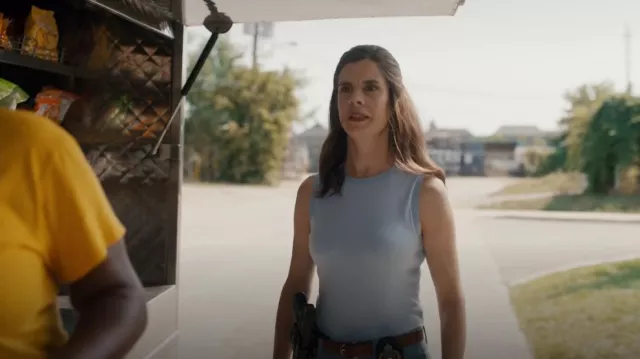 Oscar De La Renta Virgin Wool Sleeveless Top worn by Det. Samantha Wazowski (Meredith MacNeill) as seen in Pretty Hard Cases (S02E07)