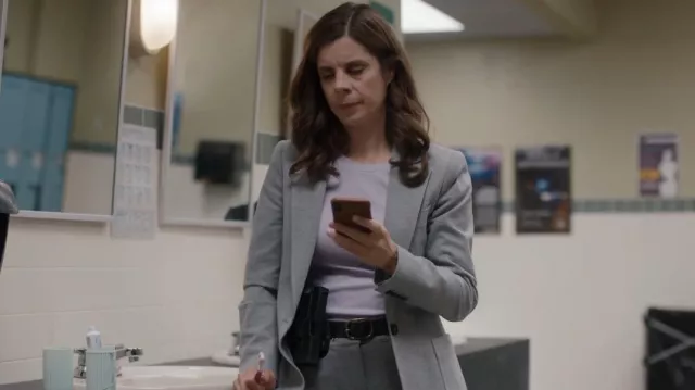 Reiss Neave Slim Fit Jersey-Stretch Blazer worn by Det. Samantha Wazowski (Meredith MacNeill) as seen in Pretty Hard Cases (S02E11)