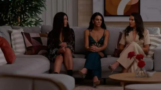 Camilla Button Front Frill Dress Hollywood Heist worn by Courtney Mustac as seen in The Bachelor Australia (S10E08)