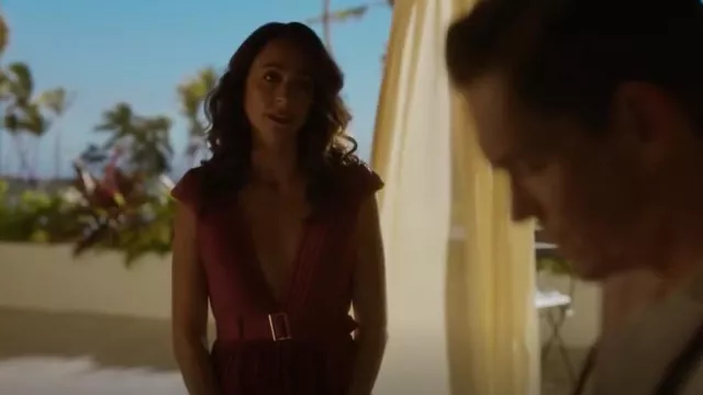 Mac Duggal Ieena Vestido plisado de satén usado por María (Erica Hernández) como se ve en True Lies (S01E01)