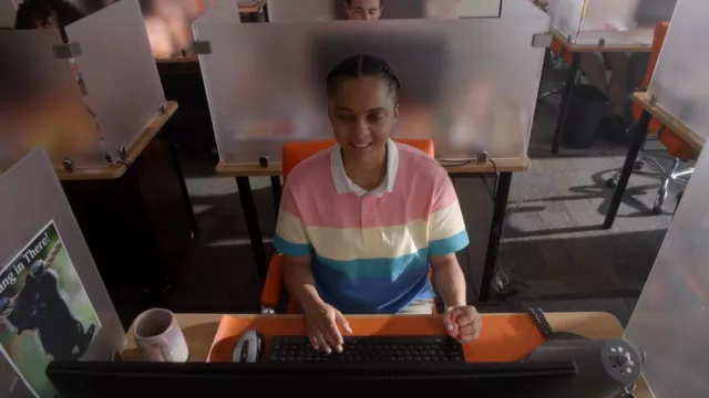J Crew Mul­ti­col­or Short Sleeve Rug­by Shirt worn by Breanna Casey (Aleyse Shannon) as seen in Leverage: Redemption (S02E09)