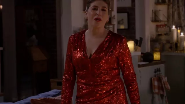 SHO Manches longues Sequin Floral Mini Robe portée par Kat (Mayim Bialik) comme on le voit dans Call Me Kat (S03E16)