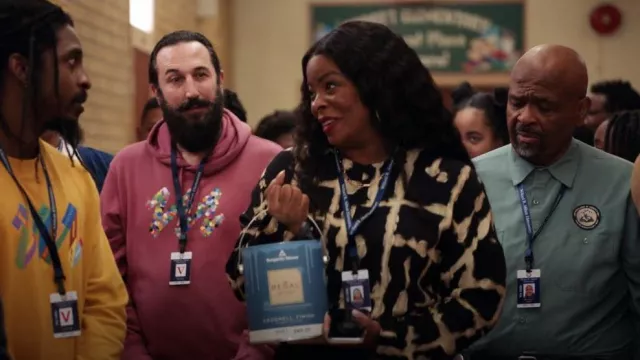 Zara Tied Printed Top worn by Ava Coleman (Janelle James) as seen in Abbott Elementary (S02E17)