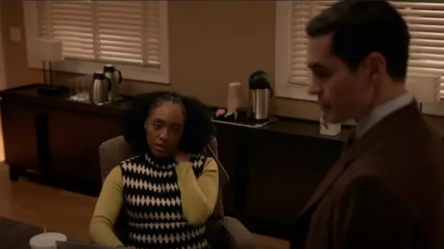 Lisa Yang Tova Jacquard-knit Cashmere Vest worn by Faith Mitchell (Iantha Richardson) as seen in Will Trent (S01E08)