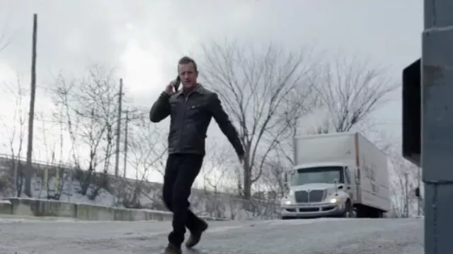 Ralph Lauren RRL Zipped Leather Jacket worn by Jason Grant (Scott Caan) as seen in Alert: Missing Persons Unit (S01E10)