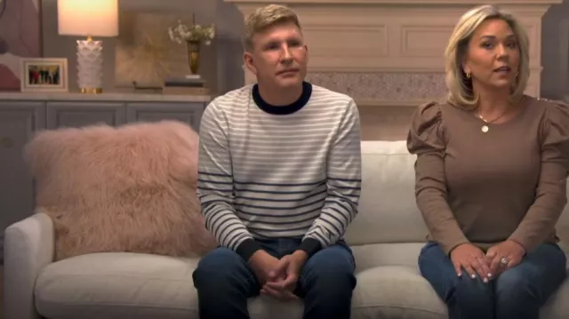 Hugo Boss Fi­garo Reg­u­lar Fit Cot­ton Sweater worn by Todd Chrisley as seen in Chrisley Knows Best (S10E05)