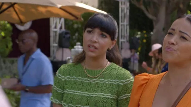 Gorjana Bohdi Necklace worn by Sam (Hannah Simone) as seen in Not Dead Yet (S01E06)