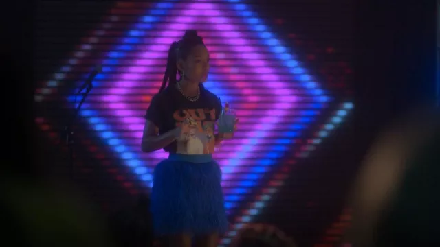 Alice + Olivia Cina Feather Skirt worn by Zoey Johnson (Yara Shahidi) as seen in grown-ish (S05E17)