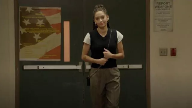A.L.C. Franklin Tailored Pant worn by Olivia Baker (Samantha Logan) as seen in All American (S05E13)