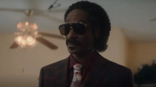 Gucci Sun­glass­es worn by Pastor Swift (Snoop Dogg) as seen in BMF (Season 2 Episode 3)