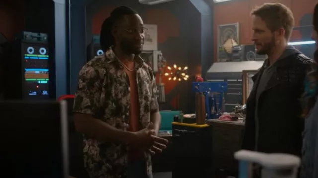 Good Man Big On-Point Shirt in Kombu Green Tapestry Floral worn by Chester P. Runk (Brandon McKnight) as seen in The Flash (S09E06)