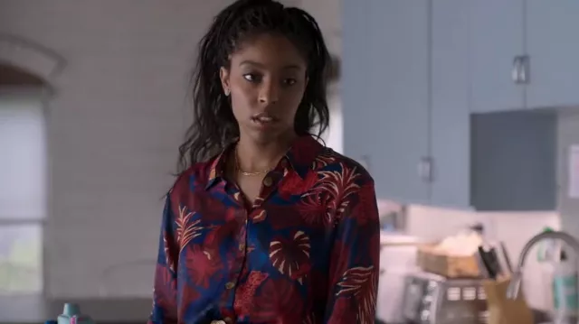 Farm Rio Animals Tapestry Printed Satin Shirt worn by Gaby (Jessica Williams) as seen in Shrinking (S01E09)