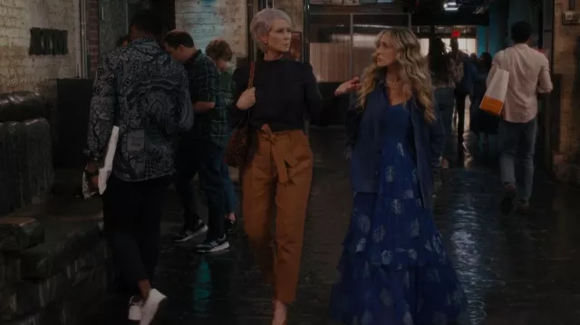 A.L.C. Dais Paper Bag Pants worn by Miranda Hobbes (Cynthia Nixon) as seen in And Just Like That… (S01E08)